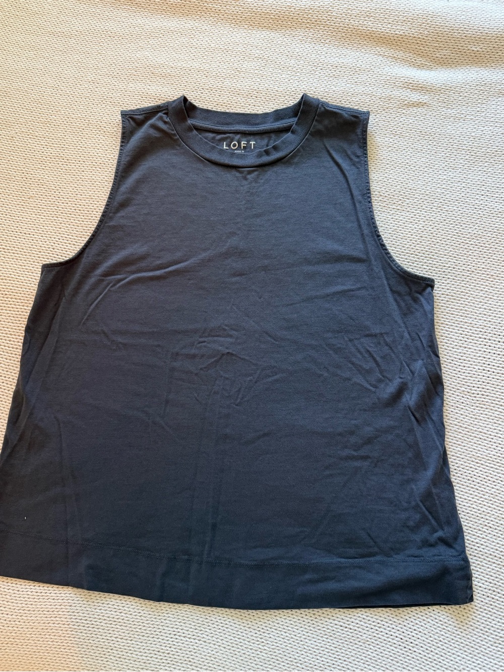 LOFT women’s Blue Muscle Tank size XL